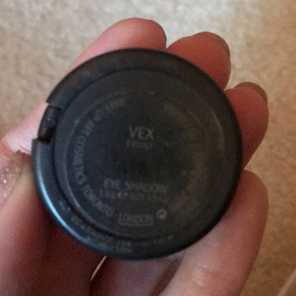 Mac eyeshadow - Picture 5 of 5